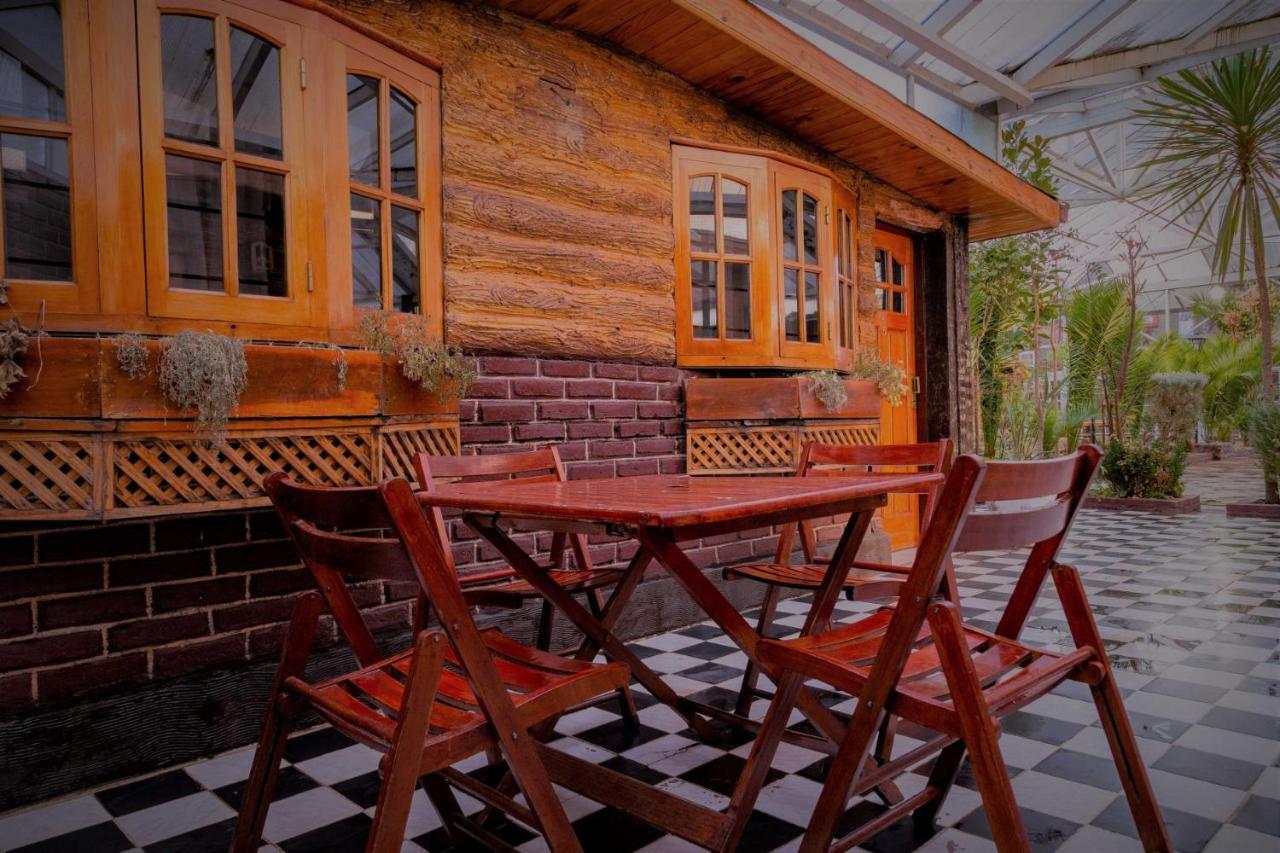 Don Pepe Hotel Y Cabanas El Calafate Exterior photo