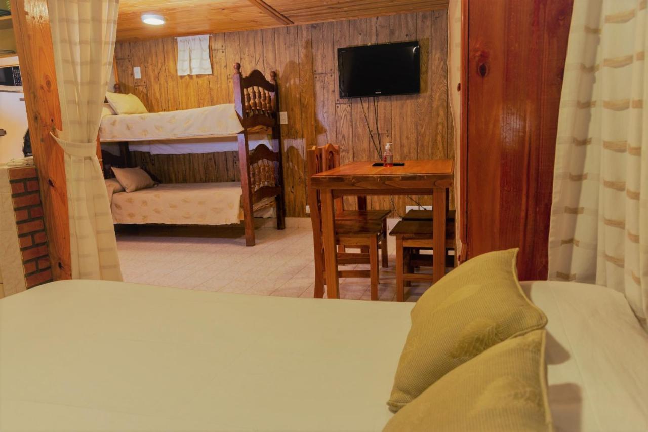 Don Pepe Hotel Y Cabanas El Calafate Exterior photo