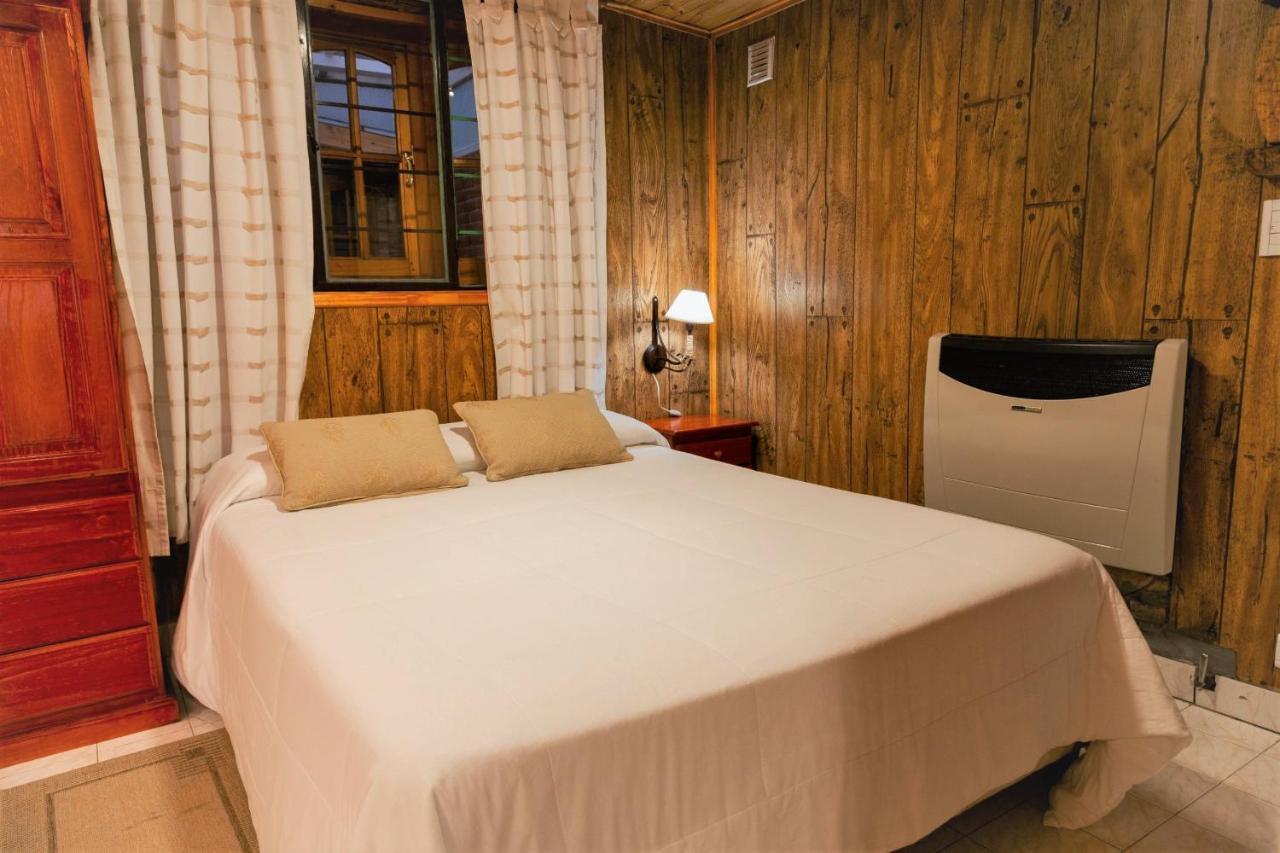 Don Pepe Hotel Y Cabanas El Calafate Exterior photo